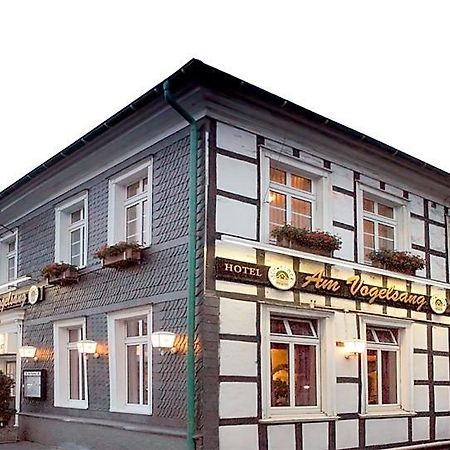 Hotel Am Vogelsang เกเฟลส์แบร์ก ภายนอก รูปภาพ