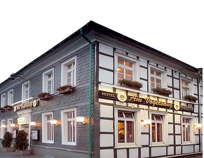 Hotel Am Vogelsang เกเฟลส์แบร์ก ภายนอก รูปภาพ